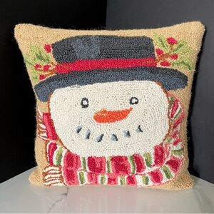 Snowman Wool Hook Pillow by Peking Handicraft